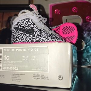 Nike LIL Posite Pro